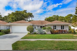10643 Greentrail Dr N, Boynton Beach, FL 33436, Sold 04/10/19