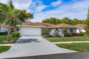 10643 Greentrail Dr N, Boynton Beach, FL 33436, Sold 04/10/19