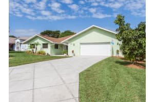8608 SE Woodwind St, Hobe Sound, FL 33455, Sold 04/26/19