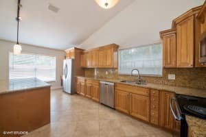 5040 Oak Hill Rd, Delray Beach, FL 33484, Sold 09/27/19