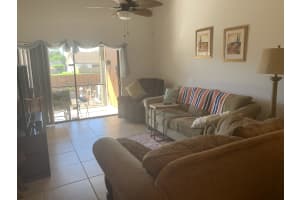 1060 Parkside Green Dr, Greenacres, FL 33415, Sold 04/19/19