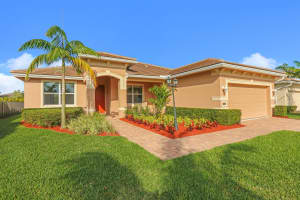 480 NW Windflower Terrace, Jensen Beach, FL 34957, Sold 08/28/19