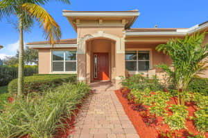 480 NW Windflower Terrace, Jensen Beach, FL 34957, Sold 08/28/19
