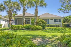 222 Oak Hammock Cir SW, Vero Beach, FL 32962, Sold 05/22/19