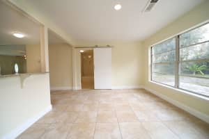 2194 2nd St SW, Vero Beach, FL 32962, Sold 05/03/19