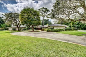 11 Country Rd W, Boynton Beach, FL 33436, Sold 07/15/19