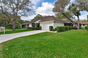 11399 12 Oaks Way, North Palm Beach, FL 33408, Sold 04/26/19