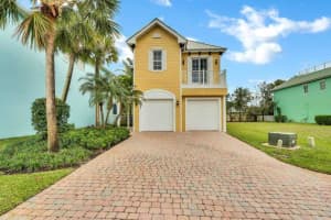 8088 SE Asaro St, Hobe Sound, FL 33455, Sold 05/17/19