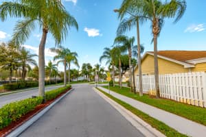 1466 Royal Forest Ct, West Palm Beach, FL 33406, Sold 05/30/19