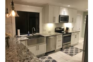 10717 SE Seaspray Ct, Hobe Sound, FL 33455, Sold 04/30/19