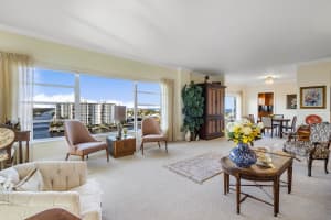 400 Seasage Dr, Delray Beach, FL 33483, Sold 06/28/19