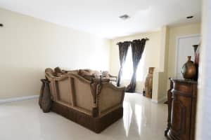 4384 Lake Lucerne Cir, West Palm Beach, FL 33409, Sold 05/15/19