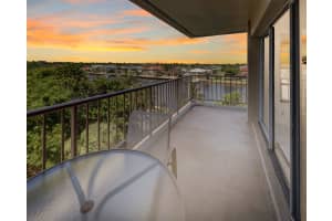 1021 Hillsboro Mile, Hillsboro Beach, FL 33062, Sold 10/03/19
