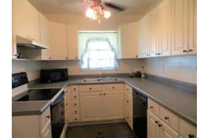 301 Pine Point Dr, Boynton Beach, FL 33435, Sold 05/02/19