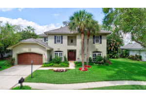 2753 Hampton Cir S, Delray Beach, FL 33445, Sold 08/26/19