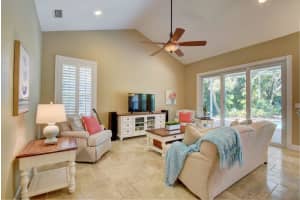 2753 Hampton Cir S, Delray Beach, FL 33445, Sold 08/26/19