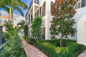 123 Lily Ln, Delray Beach, FL 33444, Sold 08/22/19