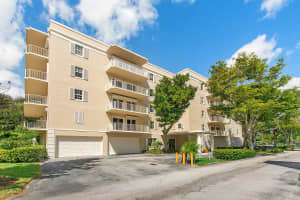 950 De Soto Rd # 2A, Boca Raton, FL 33432, Sold 09/27/19