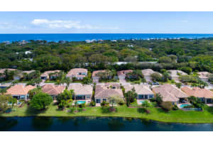 9555 E Maiden Ct, Vero Beach, FL 32963, Sold 08/08/19