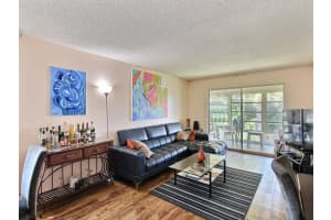 1166 6th Ave APT B2, Vero Beach, FL 32960, Sold 04/16/19