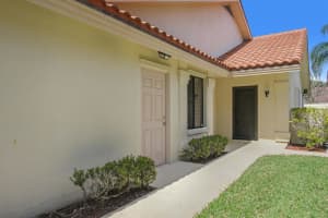 2865 Duquesne Cir, West Palm Beach, FL 33409, Sold 07/09/19