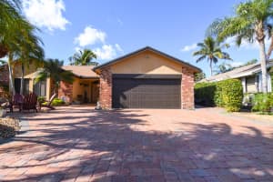 4320 NW 112th Ave, Coral Springs, FL 33065, Sold 05/17/19