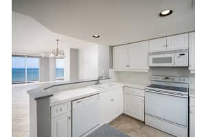 5051 N Hwy A1A, Fort Pierce, FL 34949, Sold 09/08/20