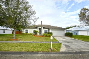 5080 3rd Manor, Vero Beach, FL 32968, Sold 04/29/19
