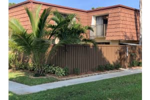 2434 SW 15th St, Deerfield Beach, FL 33442, Sold 05/22/19