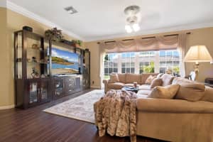 1175 Hatteras Cir, Greenacres, FL 33413, Sold 06/19/19