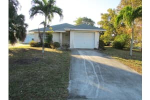 8376 SE Alamanda Way, Hobe Sound, FL 33455, Sold 03/29/19