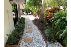 232 SW 28th Ave, Delray Beach, FL 33445, Sold 07/16/19