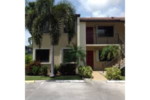 160 SE 7th St, Deerfield Beach, FL 33441, Sold 02/27/20