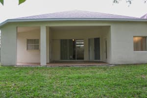 808 NW Waterlily Pl, Jensen Beach, FL 34957, Sold 01/03/20