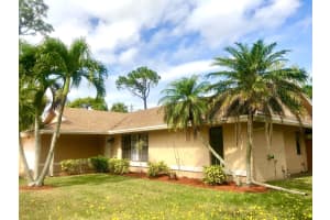 228 Parkwood Dr S, Royal Palm Beach, FL 33411, Sold 06/12/19