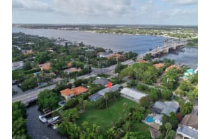 110 N Atlantic Dr, Lantana, FL 33462, Sold 04/17/19