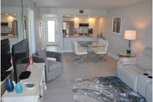 40 NE Plantation Rd, Stuart, FL 34996, Sold 05/20/19