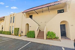 835 18th St, Vero Beach, FL 32960, Sold 04/17/19