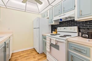 835 18th St, Vero Beach, FL 32960, Sold 04/17/19