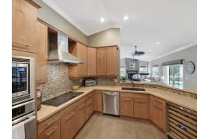 8333 SE Woodcrest Pl, Hobe Sound, FL 33455, Sold 07/01/19