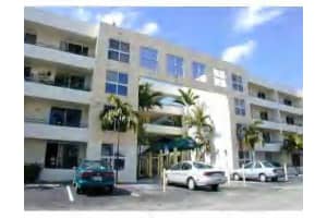 8321 NW 7th St, Miami, FL 33126, Sold 04/05/19