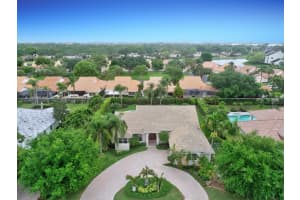 2750 Tecumseh Dr, West Palm Beach, FL 33409, Sold 07/03/19