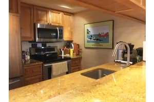 40 NE Plantation Rd, Stuart, FL 34996, Sold 02/14/20