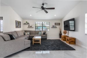 727 Coventry St, Boca Raton, FL 33487, Sold 05/29/19