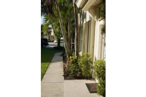 1041 Woodfield Rd, Greenacres, FL 33415, Sold 06/12/19