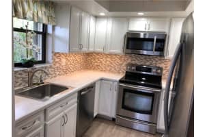 390 SW South River Dr, Stuart, FL 34997, Sold 04/22/19