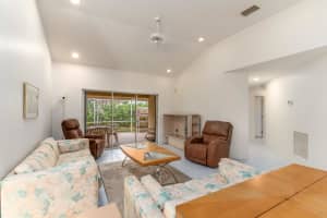 10322 SE Bluefish Ct, Hobe Sound, FL 33455, Sold 04/25/19