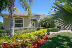 950 45th Dr SW, Vero Beach, FL 32968, Sold 05/13/19