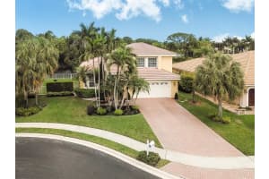 9292 Lakeside Ln, Boynton Beach, FL 33437, Sold 08/19/19