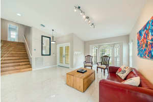 9292 Lakeside Ln, Boynton Beach, FL 33437, Sold 08/19/19